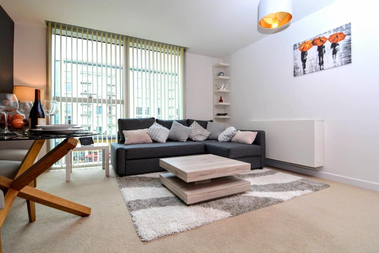 Stylish City Centre Apartment - Home From Home With Fully-Equipped Kitchen, Smart Tv, Netflix, Superfast Wifi, Free Parking, Self Check-In - By Brightleap Apartments Milton Keynes Exteriér fotografie